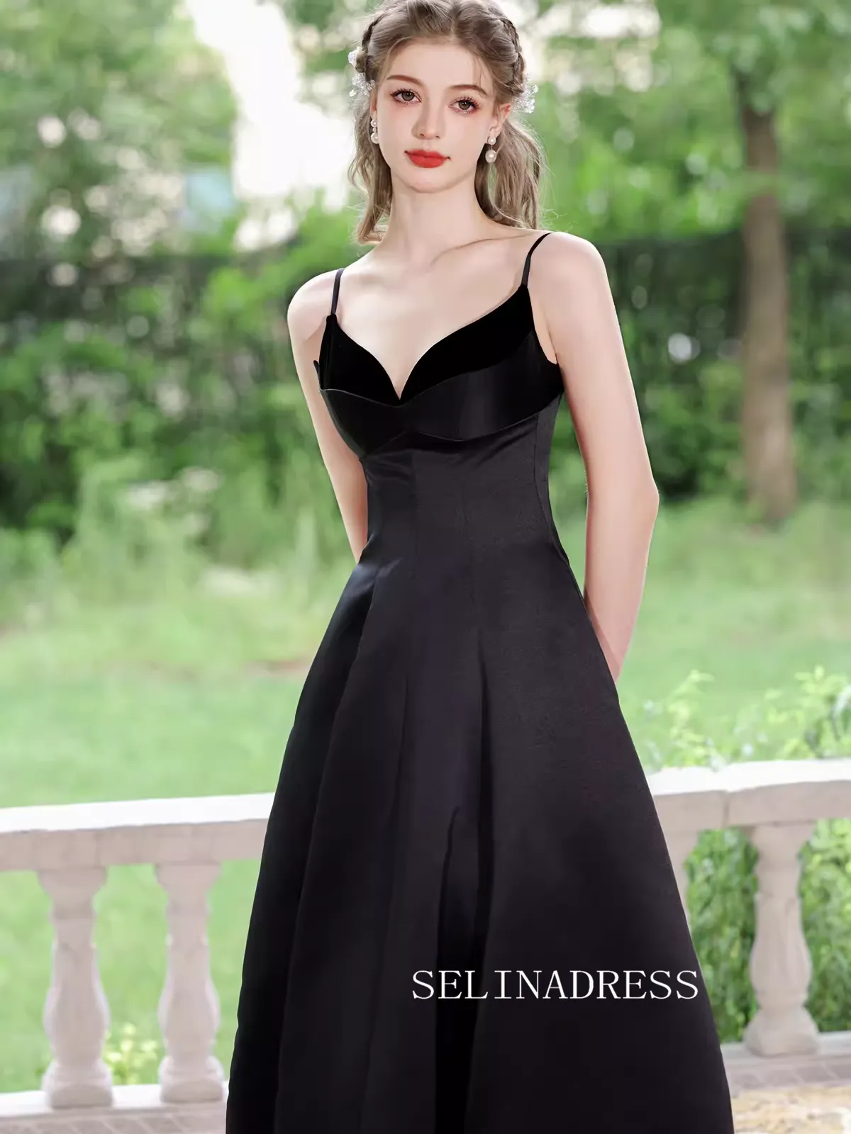 A-line Spaghetti Straps Black Prom Dress Tea Length Princess Dresses TKL2208